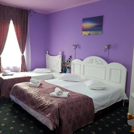 Hotel Darosy 阿拉德 外观 照片