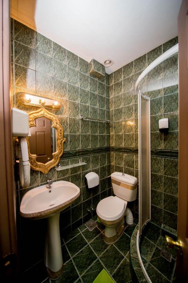 Hotel Darosy 阿拉德 外观 照片